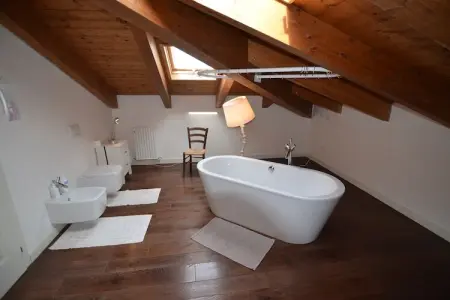 Sandro, Appartement dans un établissement vinicole dans la campagne avec piscine et vue magnifique - Photo 14