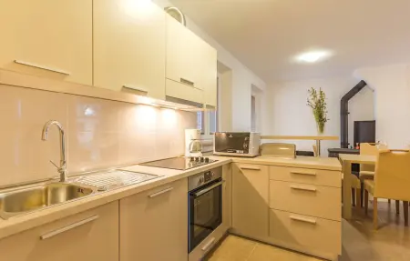 Location Maison 6 personnes à Bratulici - Photo 13