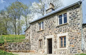 Cantal, Maison à Cheylade FUC014 N°644423