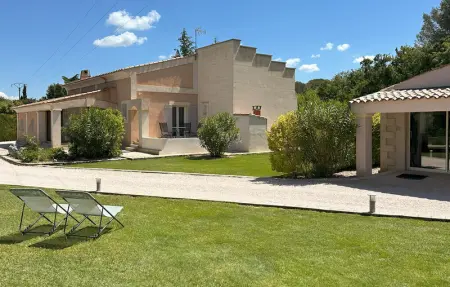 Location Maison 10 personnes à St. Cannat - Photo 13