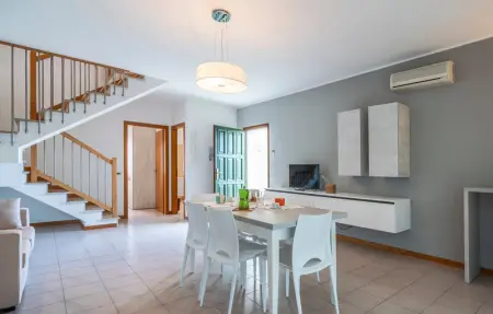 V4 zona verde, Maison 6 personnes à Albarella RO - Photo 2