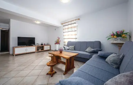 Location Maison 5 personnes à Buje - Photo 12