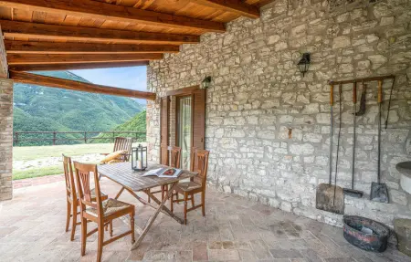 Location Maison 16 personnes à Apecchio (PU) - Photo 3