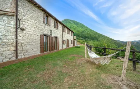 Location Maison 16 personnes à Apecchio (PU) - Photo 9