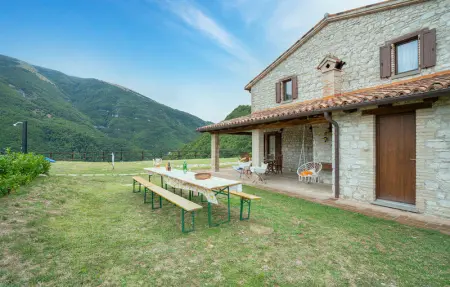 Location Maison 16 personnes à Apecchio (PU) - Photo 10