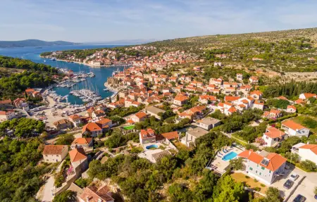 Location Maison 12 personnes à Milna - Photo 15