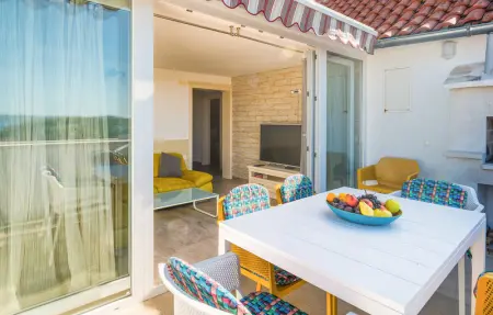 Location Maison 12 personnes à Milna - Photo 16