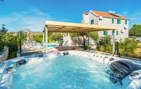 Location Maison 12 personnes à Milna - Photo 20