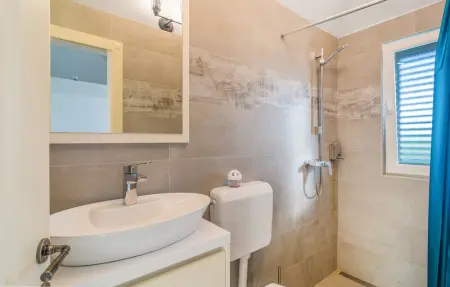 Location Maison 12 personnes à Milna - Photo 41