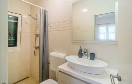 Location Maison 12 personnes à Milna - Photo 44