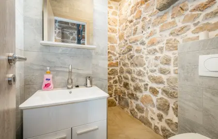 Location Maison 4 personnes à Drnis - Photo 11