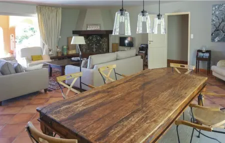 Location Maison 6 personnes à Pierrerue - Photo 1