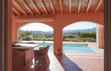 Location Maison 6 personnes à Pierrerue - Photo 7