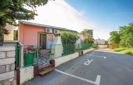 Location Appartement 2 personnes à Karlobag - Photo 1