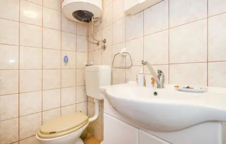 Location Appartement 2 personnes à Karlobag - Photo 14