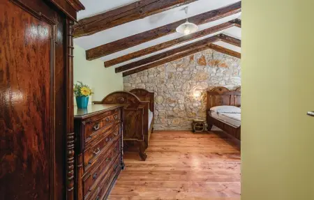 Location Maison 7 personnes à Bale - Photo 25