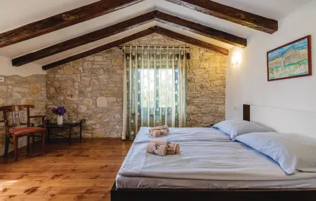 Location Maison 7 personnes à Bale - Photo 26