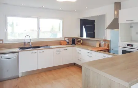 Location Maison 6 personnes à Ginestas - Photo 5