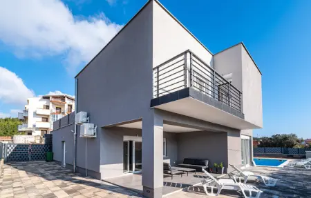 Location Maison 12 personnes à Bibinje - Photo 9