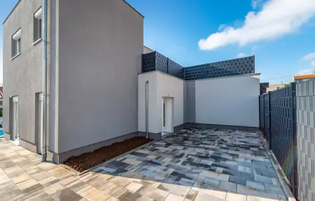 Location Maison 12 personnes à Bibinje - Photo 12