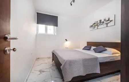 Location Maison 12 personnes à Bibinje - Photo 25