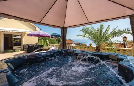 Location Maison 8 personnes à Bregi - Photo 1