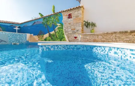 Location Maison 14 personnes à Vodnjan - Photo 1