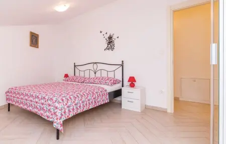 Location Maison 14 personnes à Vodnjan - Photo 30