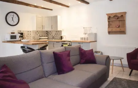 Location Maison 4 personnes à Callac de Bretagne - Photo 1