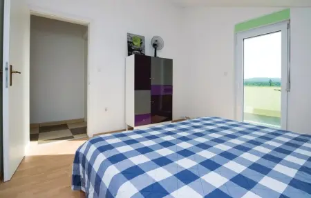 Location Maison 8 personnes à Pridraga - Photo 9