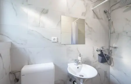 Location Maison 10 personnes à Kamenmost - Photo 33