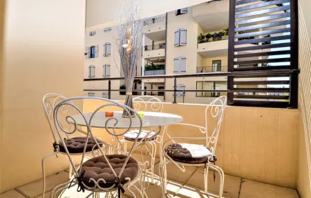 Location Appartement 6 personnes à Uzes - Photo 6