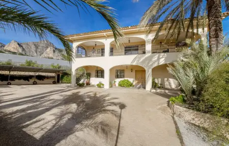 Location Maison 17 personnes à Polop - Photo 11