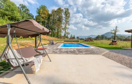 Location Maison 8 personnes à Smiljan - Photo 8