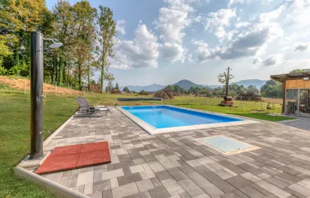 Location Maison 8 personnes à Smiljan - Photo 9