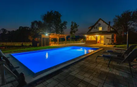 Location Maison 8 personnes à Smiljan - Photo 14