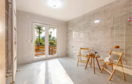 Location Maison 8 personnes à Smiljan - Photo 23