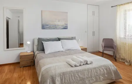 Location Maison 6 personnes à Tinjan - Photo 37