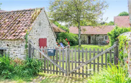 Location Maison 3 personnes à Quettehou - Photo 10