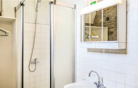 Location Maison 3 personnes à Quettehou - Photo 13