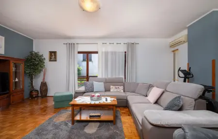 Location Maison 12 personnes à Pula - Photo 2