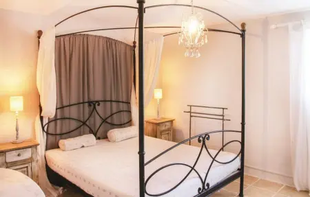 Location Maison 6 personnes à Pont Saint Esprit - Photo 2