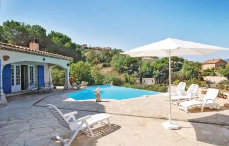 Location Maison 6 personnes à Sainte Maxime - Photo 6