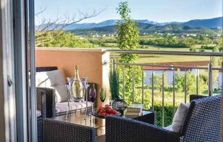 Location Maison 8 personnes à Bajagic - Photo 28