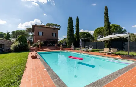 Location Maison 12 personnes à Castiglione del Lago - Photo 1