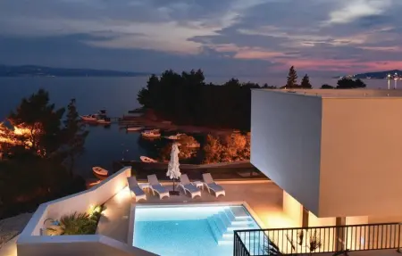 Location Maison 9 personnes à Omis - Photo 17