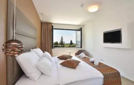 Location Maison 9 personnes à Omis - Photo 31