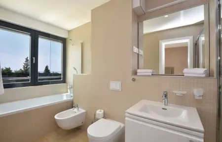 Location Maison 9 personnes à Omis - Photo 33