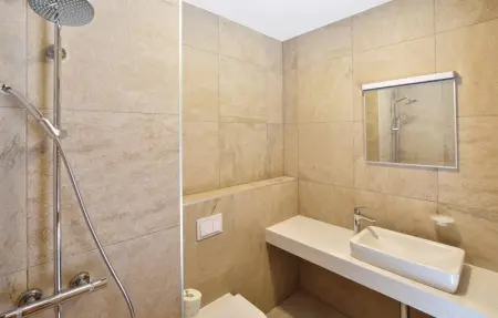 Location Maison 9 personnes à Omis - Photo 35