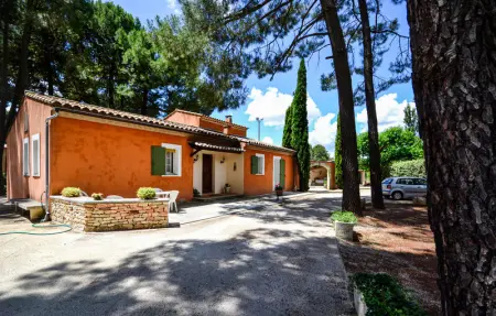 Location Maison 5 personnes à Roussillon - Photo 2